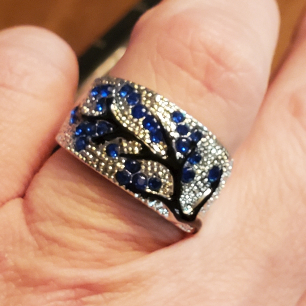 Silver Tone Tree Branch w/ Blue Crystal Accent Ring